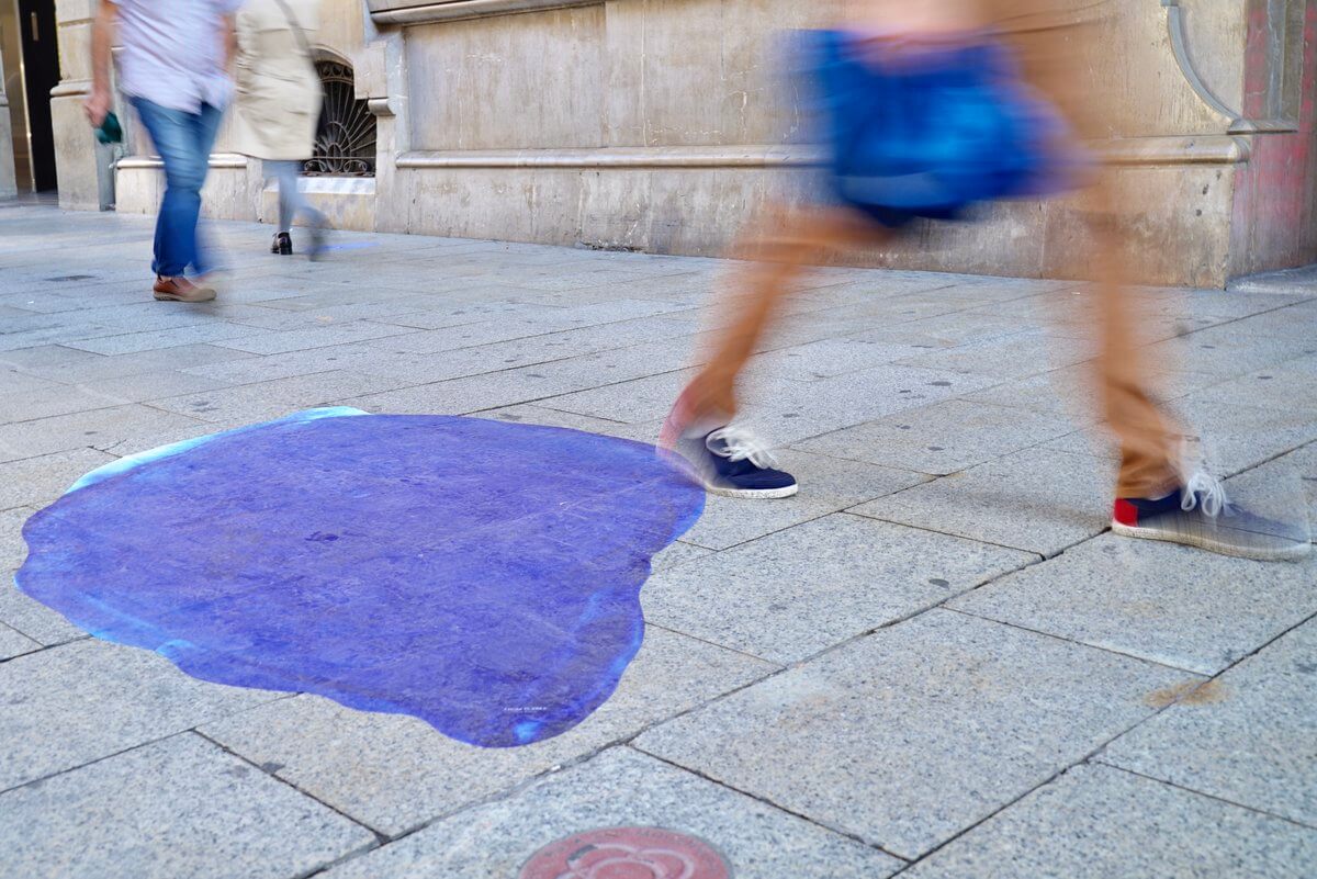 Bubble en el suelo de Barcelona